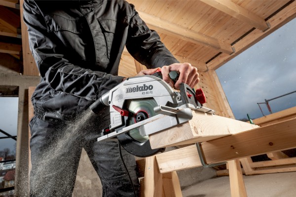 Дискова пила Metabo KS 66 FS + шина KFS 44 (691196000) фото 1