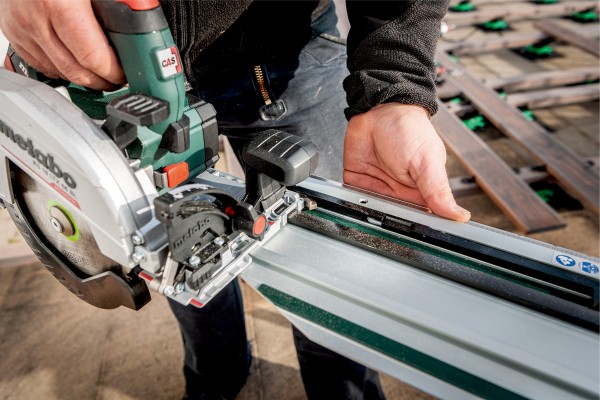 Акумуляторна ручна дискова пила Metabo KS 18 LTX 66 BL 2х8.0 Аг + шина FS 160 (691194810) фото 1