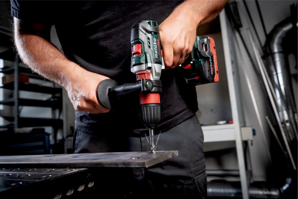 Акумуляторний шурупокрут-різьбонарізчик Metabo Metabo GB 18 LTX BL Q I 2х5.5Aг (602362660) фото 6