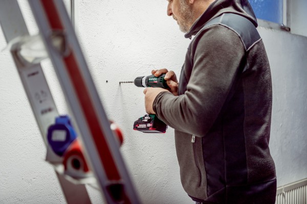 Акумуляторний ударний дриль-шурупокрут Metabo SB 18 L BL каркас в кофрі (613157860) фото 2