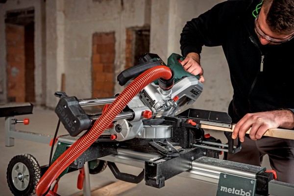Торцювальна пила з протяжкою Metabo KGS 216 M New + підставка KSU 251 (691213000) фото 10