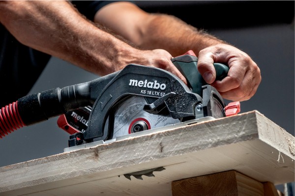 Акумуляторна ручна дискова пила Metabo KS 18 LTX 57 2х5.2 Аг (601857700) фото 6