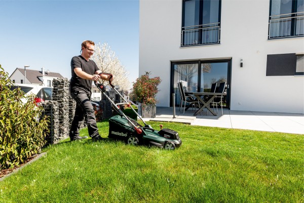 Газонокосарка Metabo RM 36-18 LTX BL 36 з АКБ та ЗП (601716650) фото 1