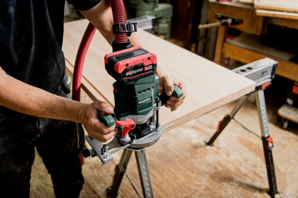 Акумуляторний фрезер Metabo OFV 18 LTX BL 12 каркас (601743840) фото 1