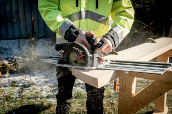 Акумуляторна ручна дискова пила Metabo KS 18 LTX 57 BL каркас в кейсі + шина KFS 44 (691223000) фото 1