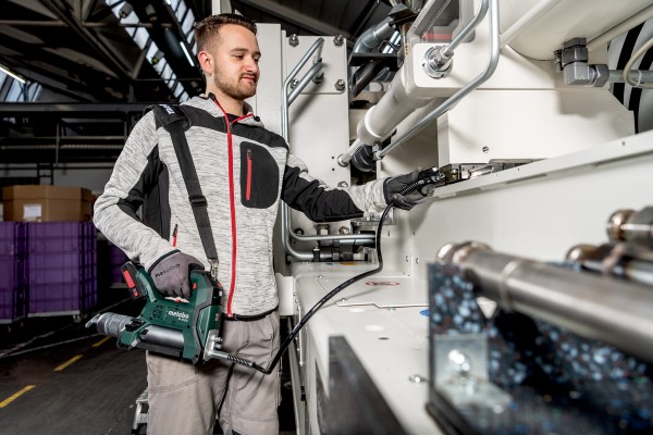 Акумуляторний пістолет для змащування Metabo FP 18 LTX без АКБ і ЗП (600789850) фото 3