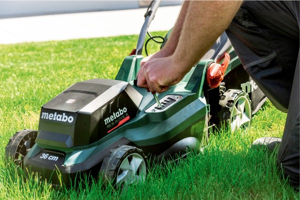 Газонокосарка Metabo RM 36-18 LTX BL 36 з АКБ та ЗП (601716650) фото 12