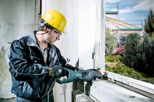 Шабельна пила Metabo SSEP 1400 MVT в кейсі (606178500) фото 3