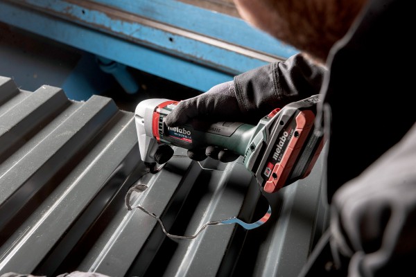 Акумуляторні висічні ножиці Metabo NIV 18 LTX BL 1.6 (601614850) фото 2