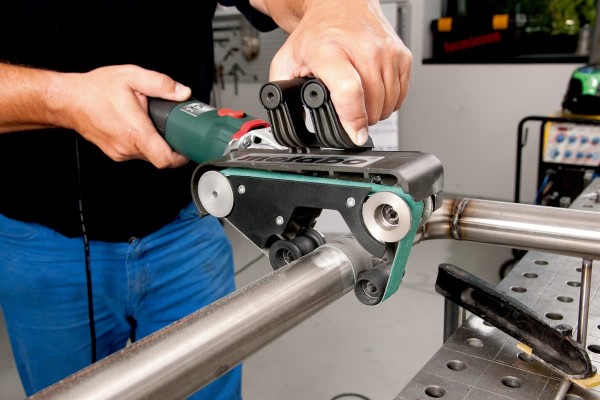 Стрічкова шліфмашина для труб Metabo RBE 9-60 SET в сталевому кейсі (602183510) фото 5