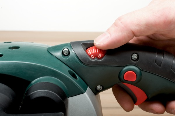 Стрічкова шліфмашина Metabo BAE 75 (600375000) фото 3