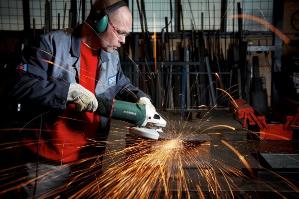 Болгарка Metabo W 22-180 MVT (без фіксації кнопки) (606461260) фото 2
