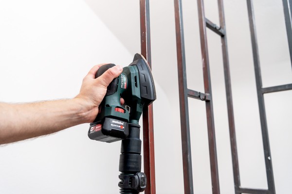 Акумуляторна вібраційна шліфувальна машина Metabo PowerMaxx SMA 12 BL каркас в кейсі (602037840) фото 5