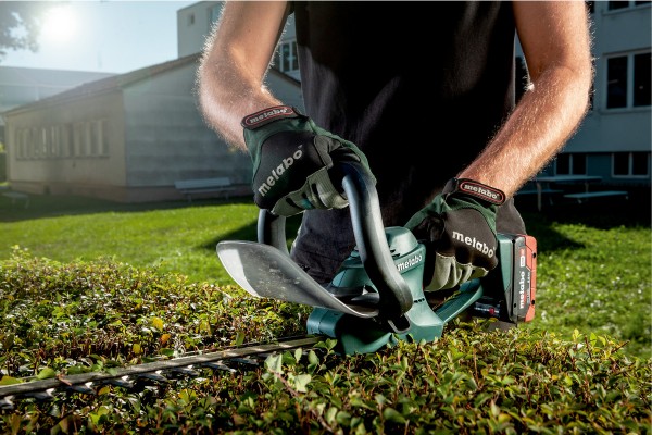 Акумуляторний кущоріз Metabo AHS 18-55 V (600463850) фото 7