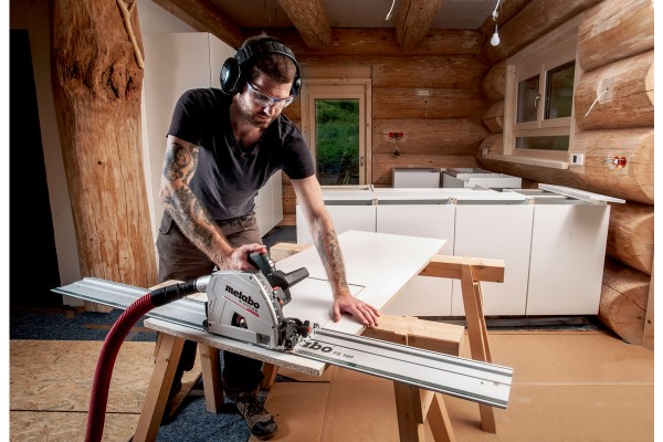 Акумуляторна занурювальна дискова пила Metabo KT 18 LTX 66 BL 2х8.0 Аг (601866810) фото 10
