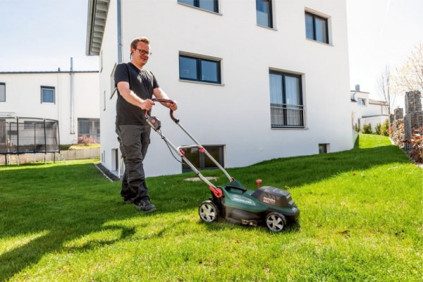 Газонокосарка Metabo RM 36-18 LTX BL 36 без АКБ і ЗП (601716850) фото 1